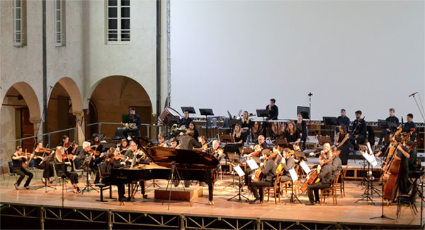 concerto auguri Natale 2021 Mantova Duomo