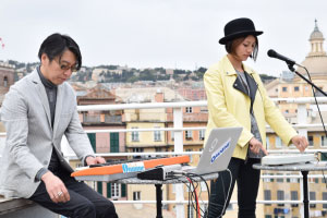 Omnine duo musicale giapponese 