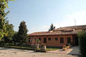 parcheggio Agriturismo Nuvolino di Monzambano (MN)